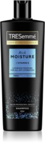 TRESemmé Rich Moisture hydratační šampon s vitamínem E Pro Style Technologie™ 400 ml