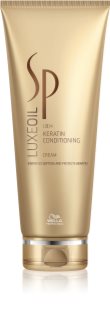 Wella Professionals SP Luxe Oil conditioner with keratin for damaged hair