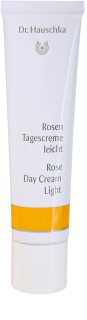 Dr. Hauschka Facial Care легкий крем з троянди