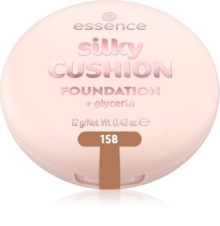 essence silky CUSHION FOUNDATION make-up v houbičce se středním krytím