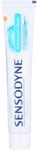 Sensodyne Advanced Clean Zahnpasta mit Fluor für den kompletten Schutz Ihrer Zähne