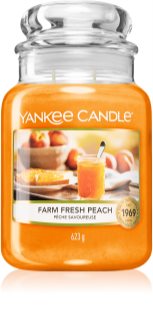 Yankee Candle Farm Fresh Peach dišeča sveča