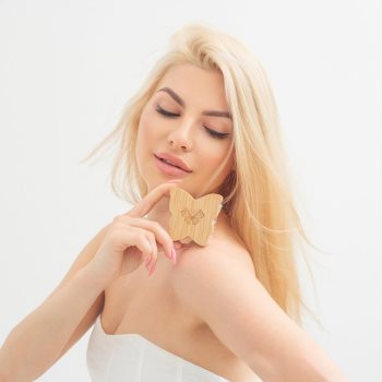 Crystallove Bamboo Butterfly Agave Body Brush Travel Size perie pentru masaj pentru corp - 1 | YEO
