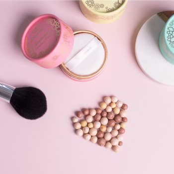 Dermacol Beauty Powder Pearls perle tonifiante pentru față - 1 | YEO