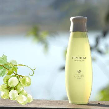 Frudia Green Grape tonic hidratant pentru micsorarea porilor - 1 | YEO