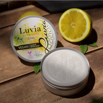 Luvia Cosmetics Brush Soap sapun pentru curatare pentru pensule cosmetice - 1 | YEO