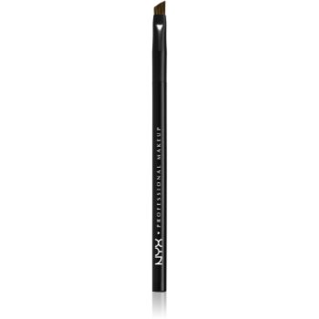 NYX Professional Makeup Pro Brush perie pentru modelarea sprâncenelor imagine 2021 notino.ro