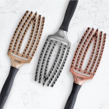 Olivia Garden Fingerbrush Trinity perie de tip paletă - 1 | YEO