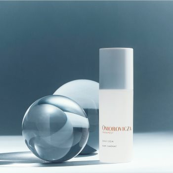 Omorovicza Daily Dew Serum ser cu hidratare intensiva pentru utilizarea de zi cu zi - 1 | YEO