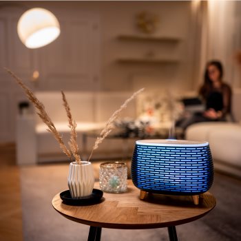 TrueLife AIR Diffuser D6 difuzor de aromă cu ultrasunete și umidificator de aer