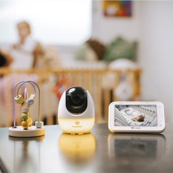  Monitorizarea bebelușului, TrueLife NannyCam R4 Pro monitor video digital pentru bebeluși - Sellmag.ro