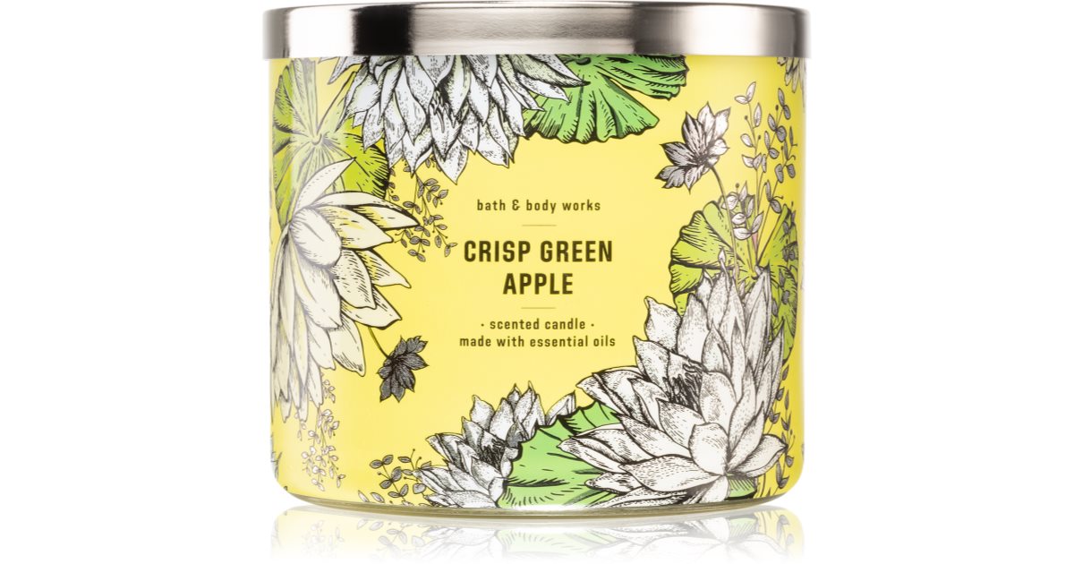 Bath & Body Works Crisp Green Apple scented candle notino.co.uk
