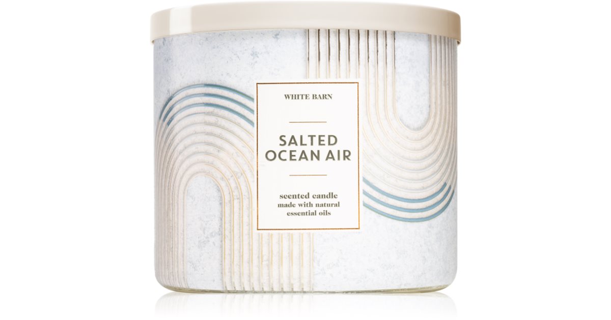 Bath & Body Works Salted Ocean Air scented candle with essential oils