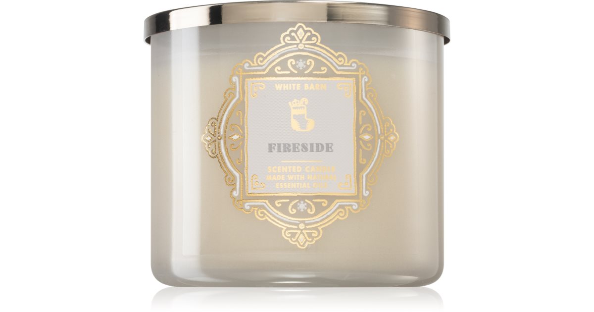 Bath & Body Works Fireside scented candle with essential oils notino.ie