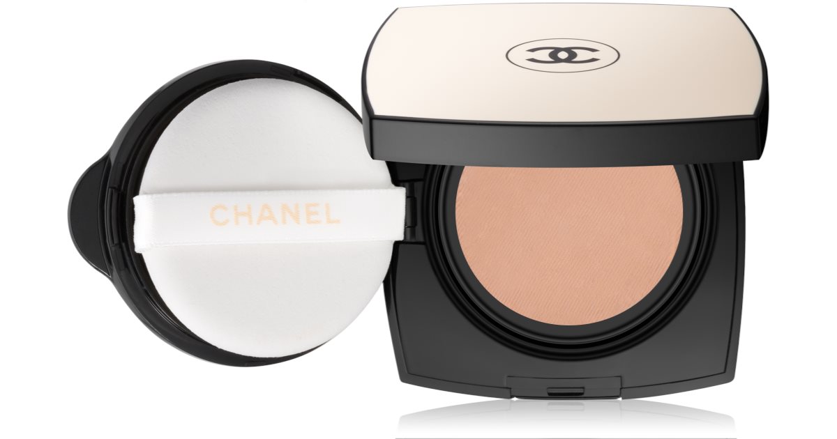 Chanel Les Beiges Healthy Glow Gel Touch Foundation Long-Lasting Foundation  Cushion SPF 25