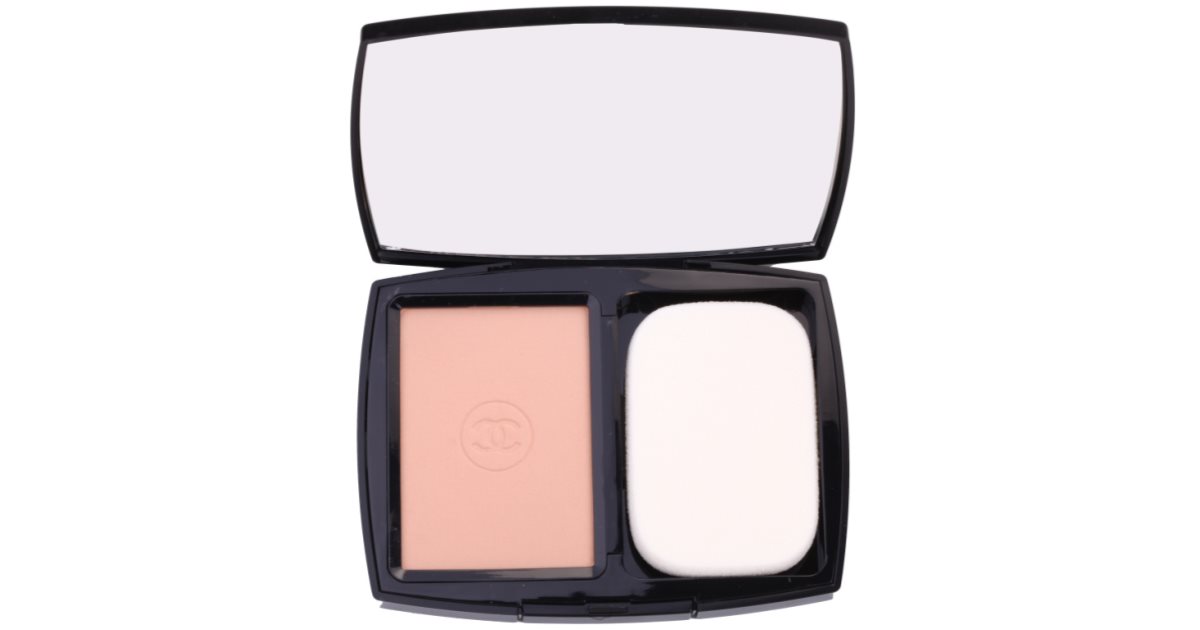 CHANEL VITALUMIÈRE ÉCLAT BEIGE - SABLE Chanel Vitalumière SPF15 Fond de ten pentru femei 30 ml