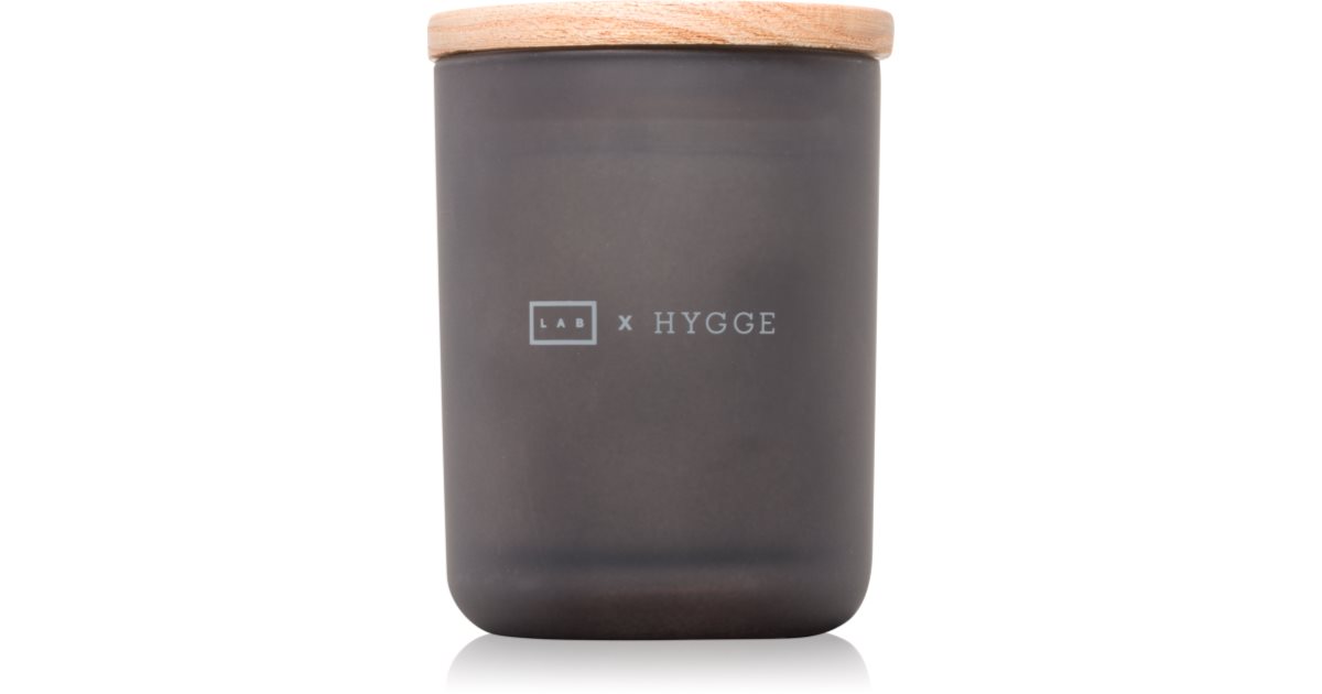 LAB Hygge Comfort vela perfumada (Oakwood Ash) notino.pt