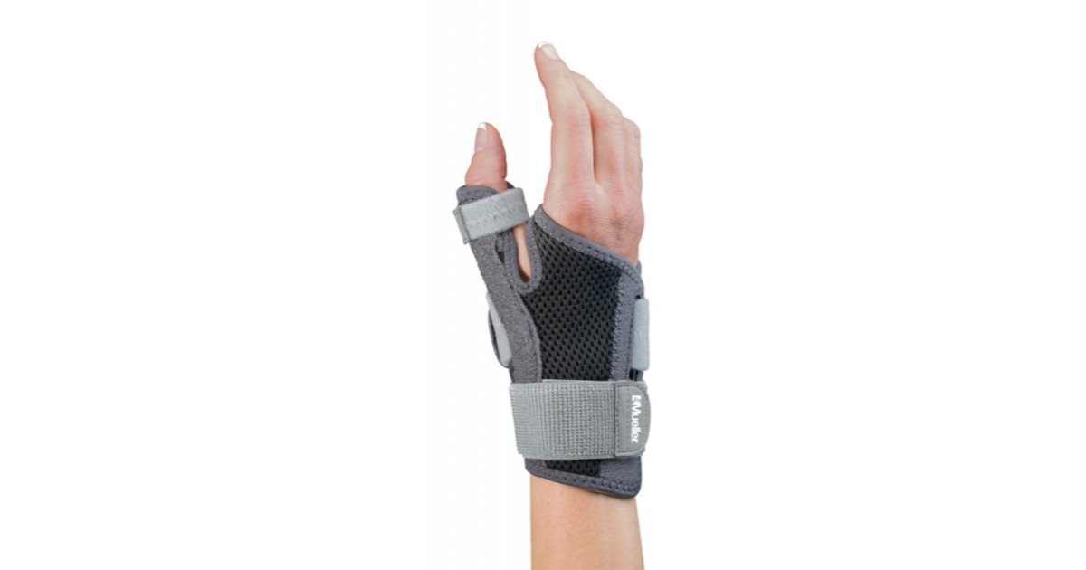Mueller AdjusttoFit Thumb Stabilizer thumb brace notino.co.uk