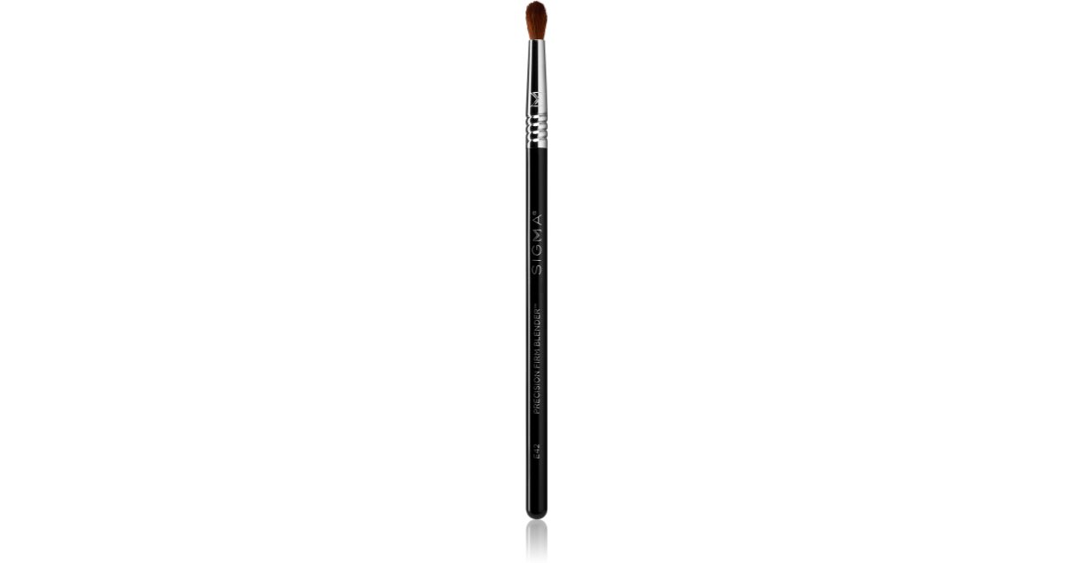 Sigma Beauty E42 Precision Firm Blender Brush