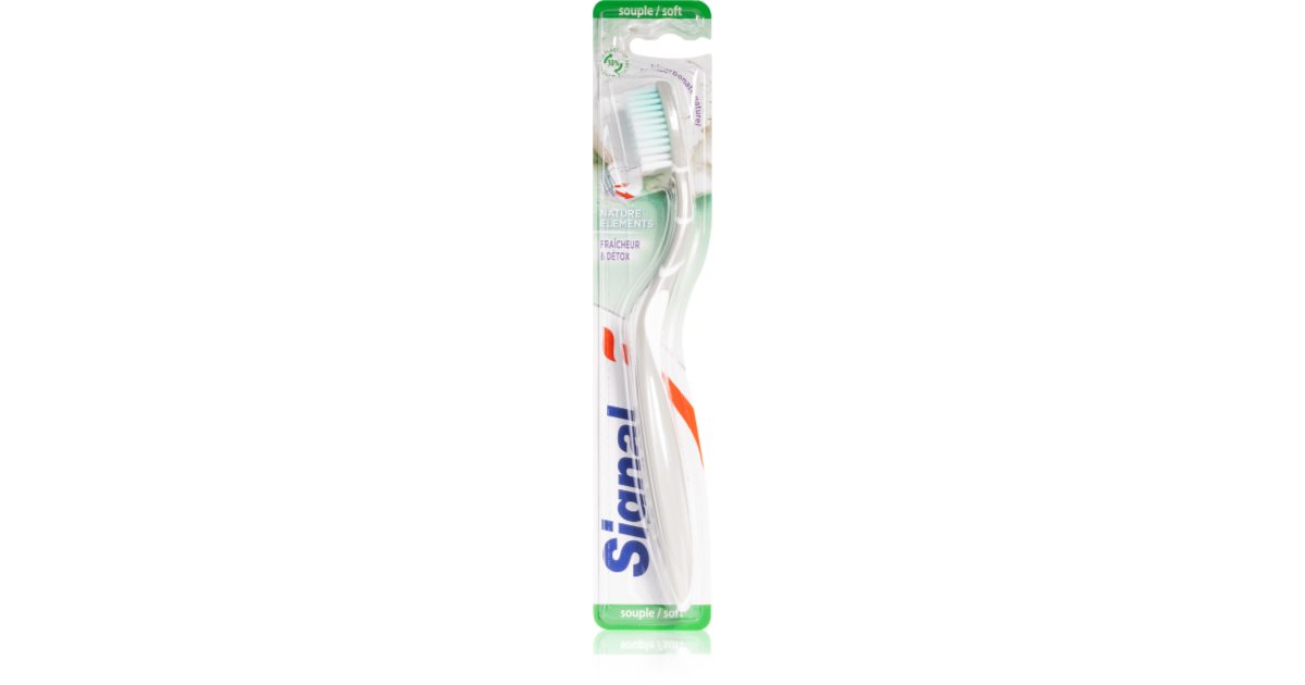 Signal Natural Elements Baking Soda soft toothbrush notino.co.uk