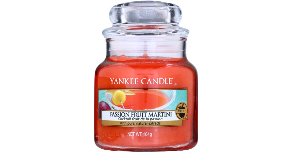 Yankee Candle Passion Fruit Martini Scented Candle 104 g Classic Mini