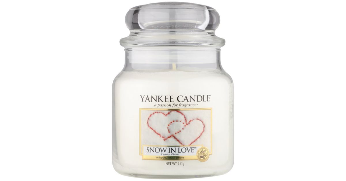 Snow in store love yankee candle